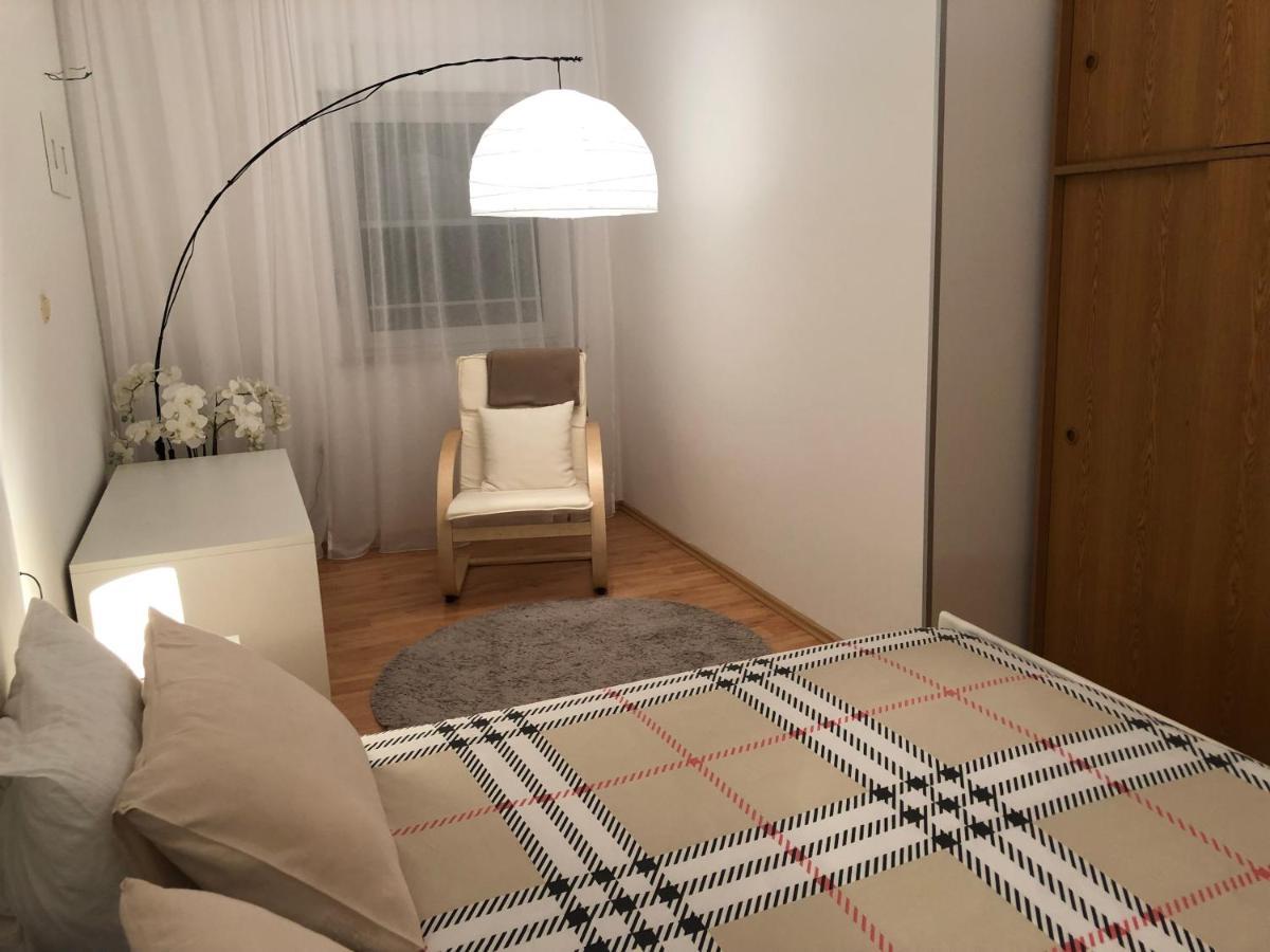 Apartment Natasa Palit Exteriör bild